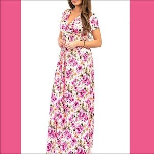 Vanilla Bay Maxi dress Size Large